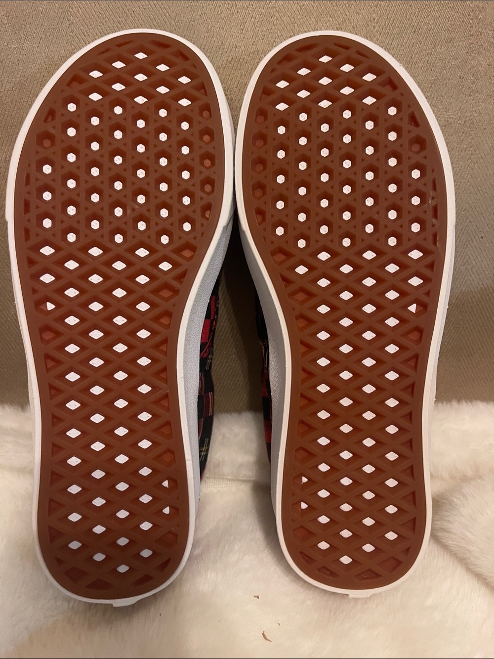 Vans ComfyCush Slip-On Plaid Checkerboard Red Black Men 5.5 / Women 7 - Picture 7 of 7